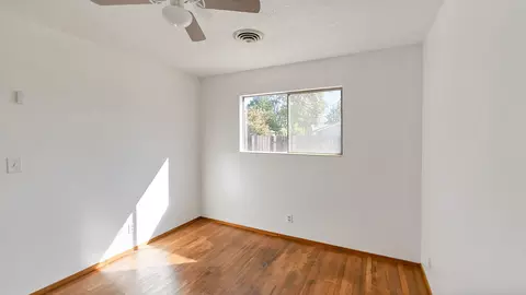 2169 Neptune, Redding, CA 96002 photo 12