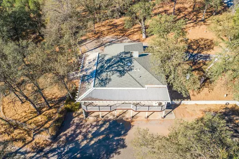21027 Rae Ln, Redding, CA 96003 photo 35