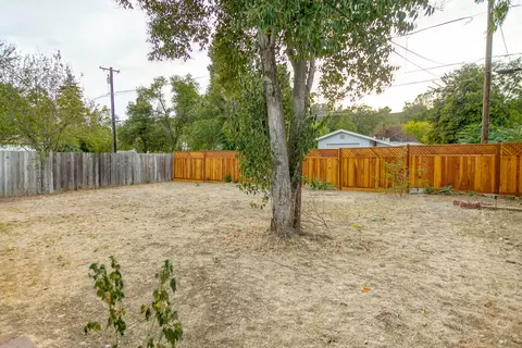 4636 Harrison, Redding, CA 96001 photo 12
