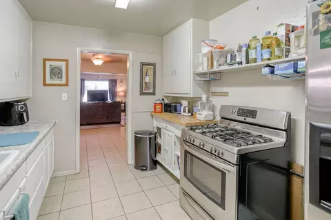 4636 Harrison, Redding, CA 96001 photo 4