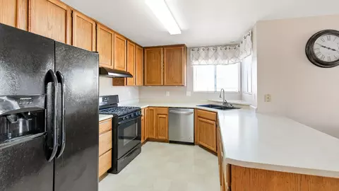 3643 Capricorn Way, Redding, CA 96002 photo 12