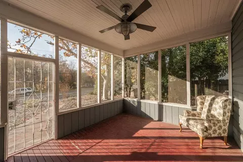 2183 California St, Redding, CA 96001 photo 5