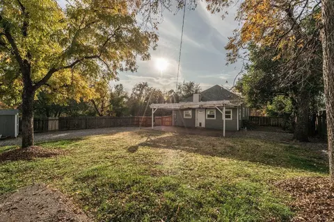 2183 California St, Redding, CA 96001 photo 52