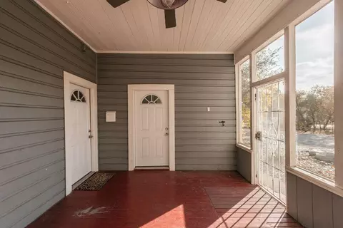 2183 California St, Redding, CA 96001 photo 8
