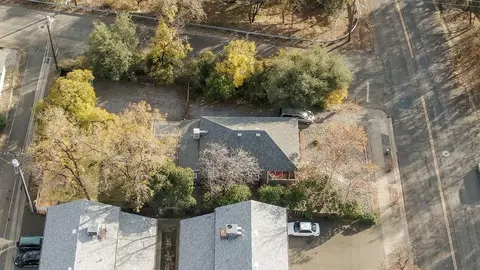 2183 California St, Redding, CA 96001 photo 55