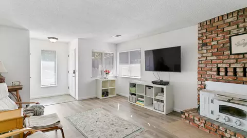 2260 Butte St, Redding, CA 96001 photo 3