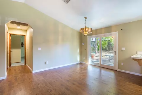 1929 Kildare Dr, Redding, CA 96001 photo 11