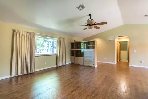 1929 Kildare Dr, Redding, CA 96001 photo 8