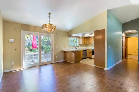 1929 Kildare Dr, Redding, CA 96001 photo 10