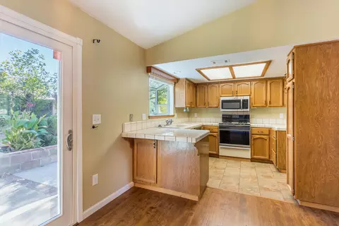 1929 Kildare Dr, Redding, CA 96001 photo 12