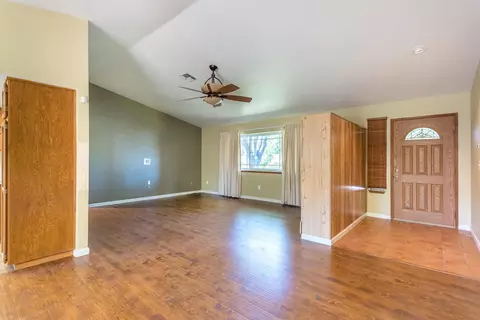 1929 Kildare Dr, Redding, CA 96001 photo 7