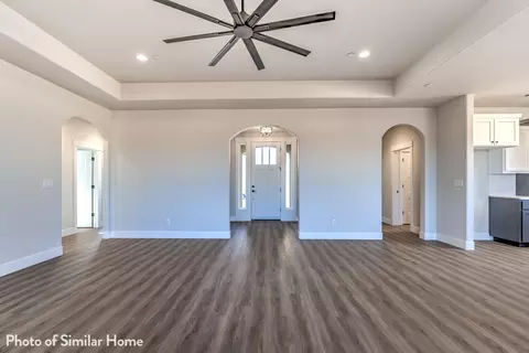 3533 Laver St, Redding, CA 96002 photo 3