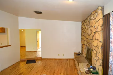 582 Loma Vista Dr, Redding, CA 96002 photo 6