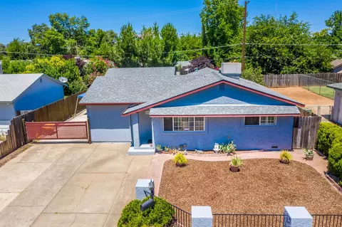 2092 Jupiter Ter, Redding, CA 96002 photo 4