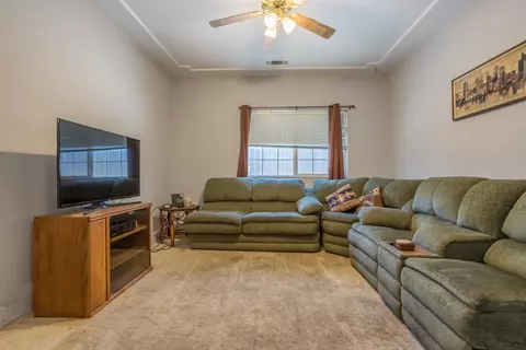 2092 Jupiter Ter, Redding, CA 96002 photo 7