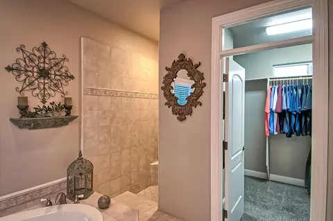 3334 Kentwood Dr, Redding, CA 96002 photo 24