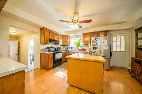 2415 Alden Ave, Redding, CA 96002 photo 19