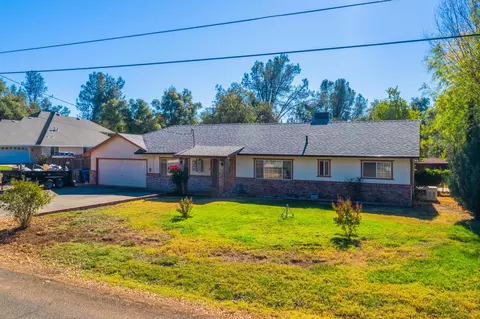 2415 Alden Ave, Redding, CA 96002 photo 1