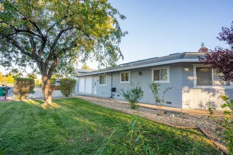 6845 Granada Dr, Redding, CA 96002 photo 52