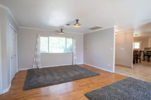 6845 Granada Dr, Redding, CA 96002 photo 17
