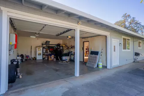6845 Granada Dr, Redding, CA 96002 photo 44