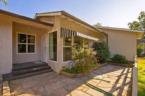 2603 Freebridge St, Redding, CA 96001 photo 3