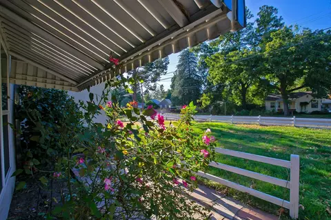 2603 Freebridge St, Redding, CA 96001 photo 4