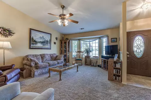 2711 Atrium Way, Redding, CA 96003 photo 3
