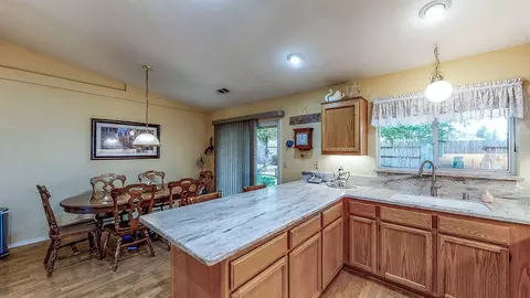 2711 Atrium Way, Redding, CA 96003 photo 8