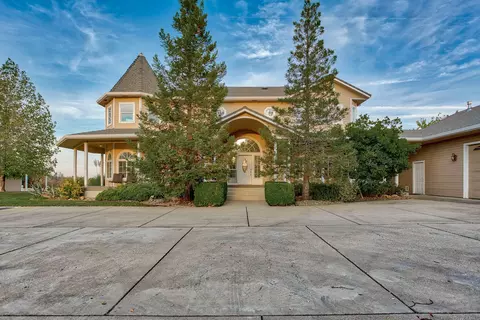 16211 Purple Elm Dr, Redding, CA 96001 photo 4