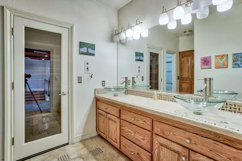 16211 Purple Elm Dr, Redding, CA 96001 photo 32