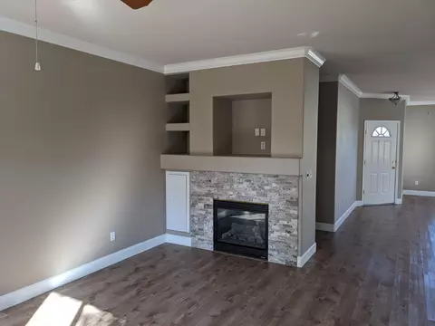 1355 Madewood Ln, Redding, CA 96002 photo 4