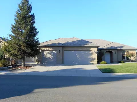 2384 Voltaire Way, Redding, CA 96003 photo 2