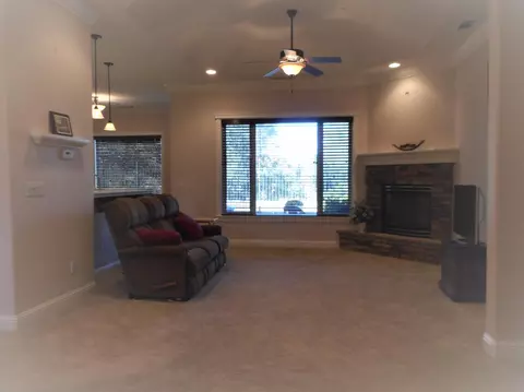 2384 Voltaire Way, Redding, CA 96003 photo 4