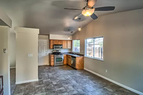 1173 Grouse Dr, Redding, CA 96003 photo 10