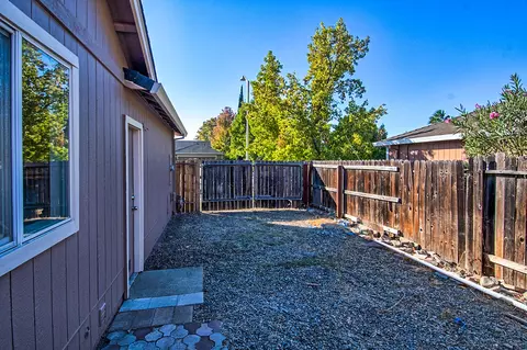 1173 Grouse Dr, Redding, CA 96003 photo 36