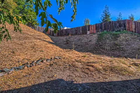 1173 Grouse Dr, Redding, CA 96003 photo 33