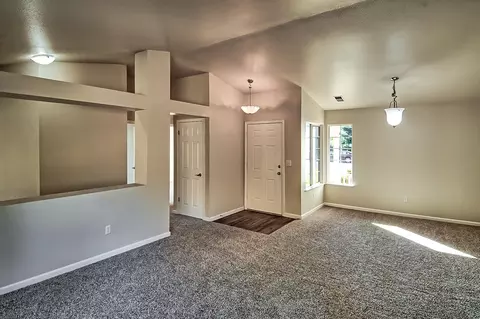 1173 Grouse Dr, Redding, CA 96003 photo 5
