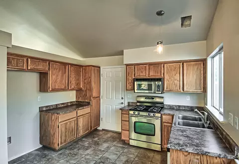 1173 Grouse Dr, Redding, CA 96003 photo 11