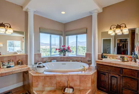 3530 Greenstone Pl, Redding, CA 96001 photo 20