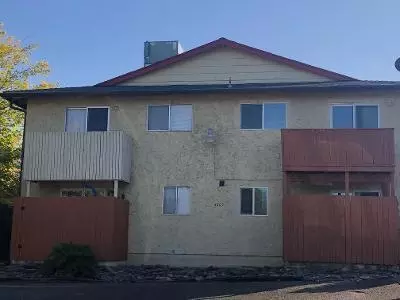 4463 Alder St, Redding, CA 96003 photo 2