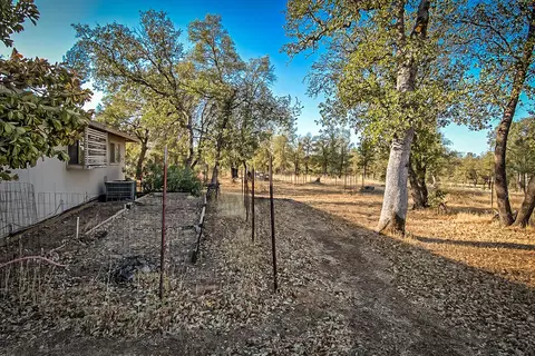 21185 Boyle Rd, Redding, CA 96003 photo 36
