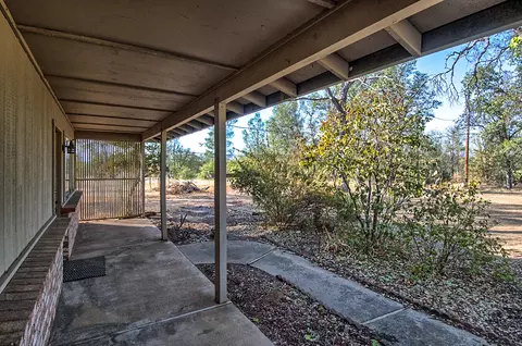 21185 Boyle Rd, Redding, CA 96003 photo 9