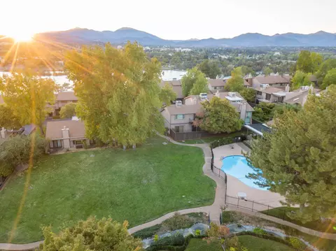 1979 Bechelli Ln, Redding, CA 96002 photo 22