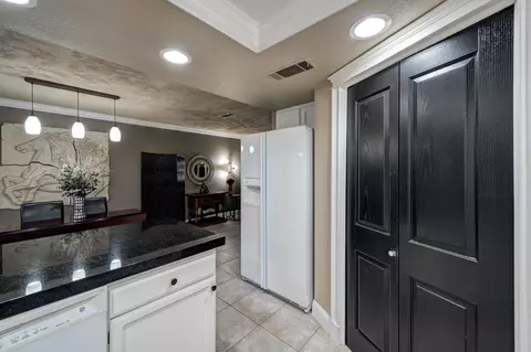 3083 Northwoods Way, Redding, CA 96002 photo 11