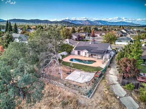 3997 Sunglow Dr, Redding, CA 96001 photo 20