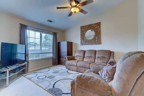 3997 Sunglow Dr, Redding, CA 96001 photo 5