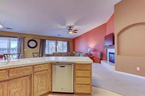 3997 Sunglow Dr, Redding, CA 96001 photo 9