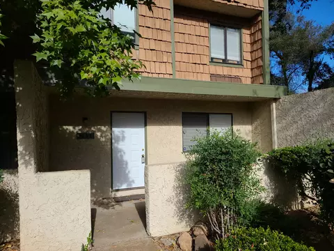 3051 Northwoods Way, Redding, CA 96002 photo 1
