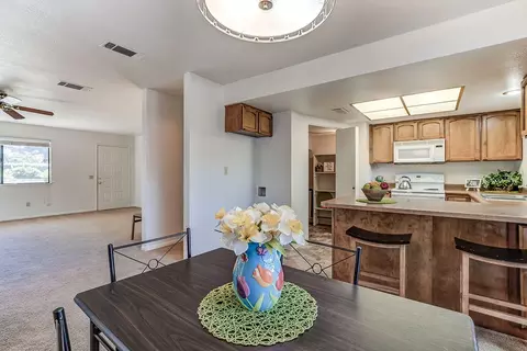 3051 Northwoods Way, Redding, CA 96002 photo 6